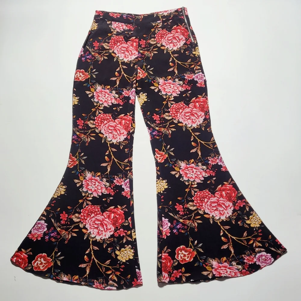 Forever 21 High Rise Rose Print Flare Pants Women's (XL) - Picture 1 of 6